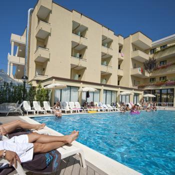 Park Hotel Kursaal Misano Adriatico Exterior foto